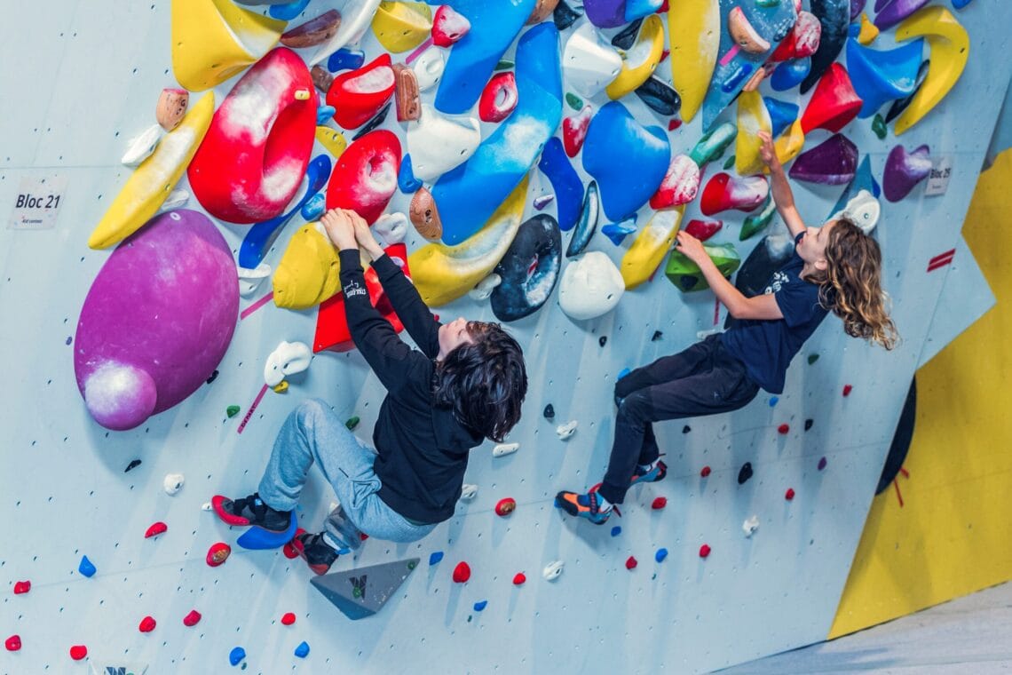 enfants salle escalade lorient